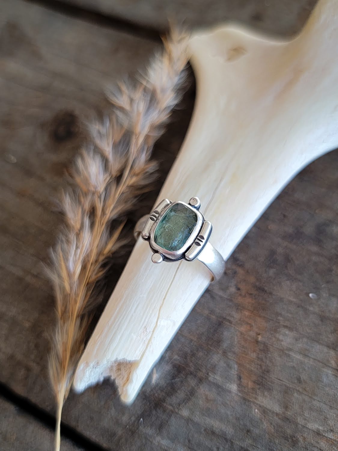 Moss Green Kyanite Ring 2