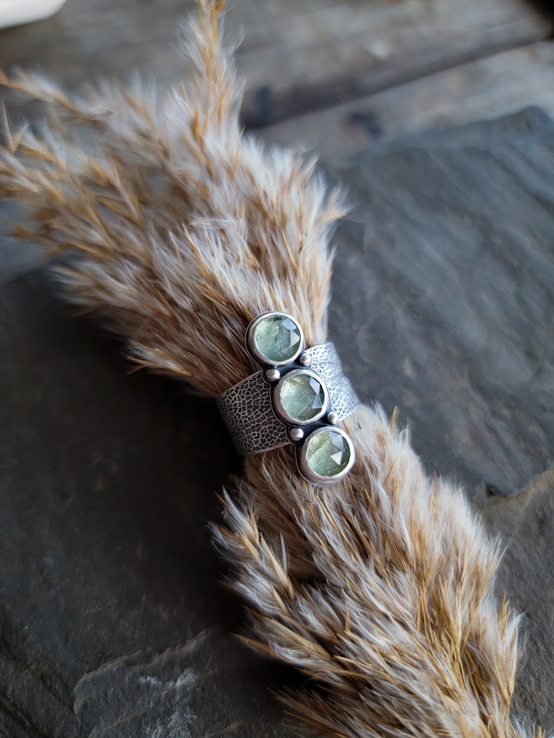Mint Kyanite Sage Leaf Saddle Ring