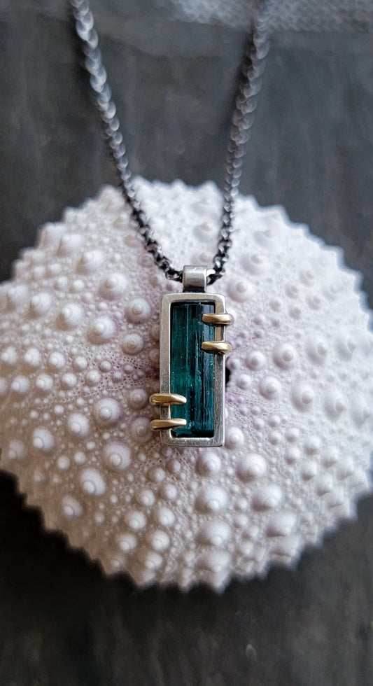 Double Sided Tourmaline Cedar Necklace