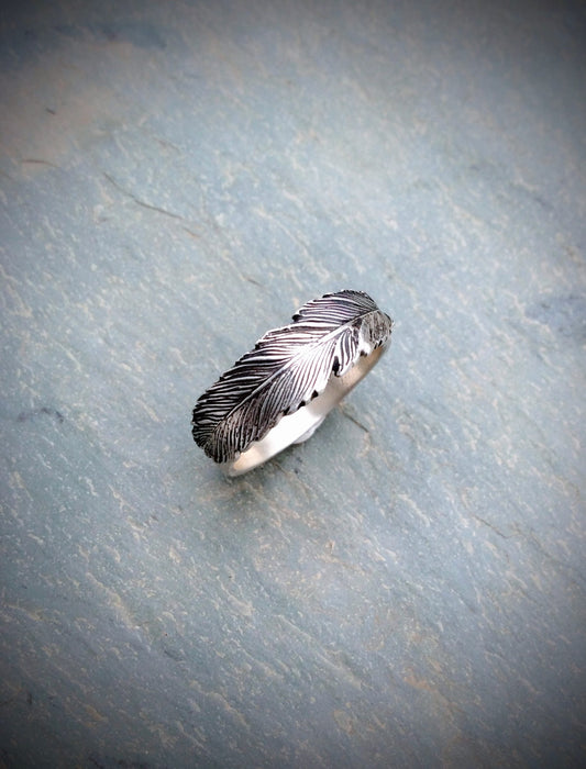 Feather Band Ring