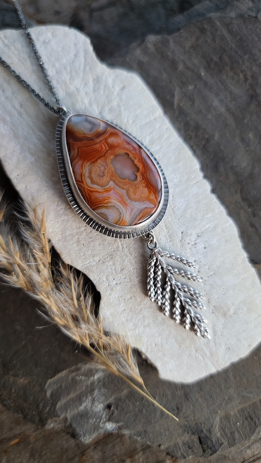 Crazy Lace Agate Cedar Necklace