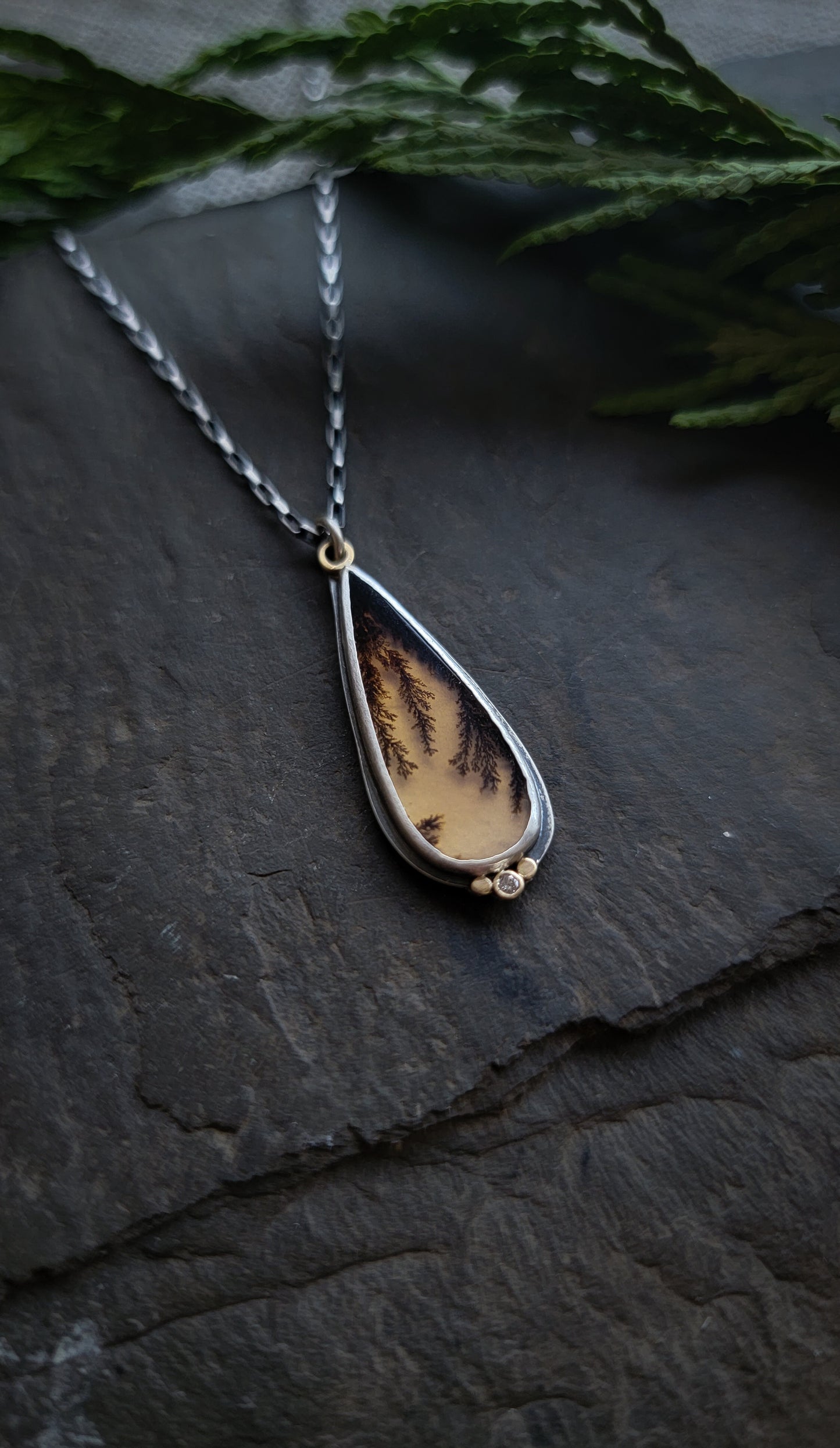 Dendritic Agate and Diamond Necklace